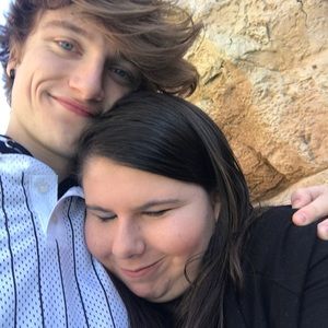 Meet your Posher, Amberley